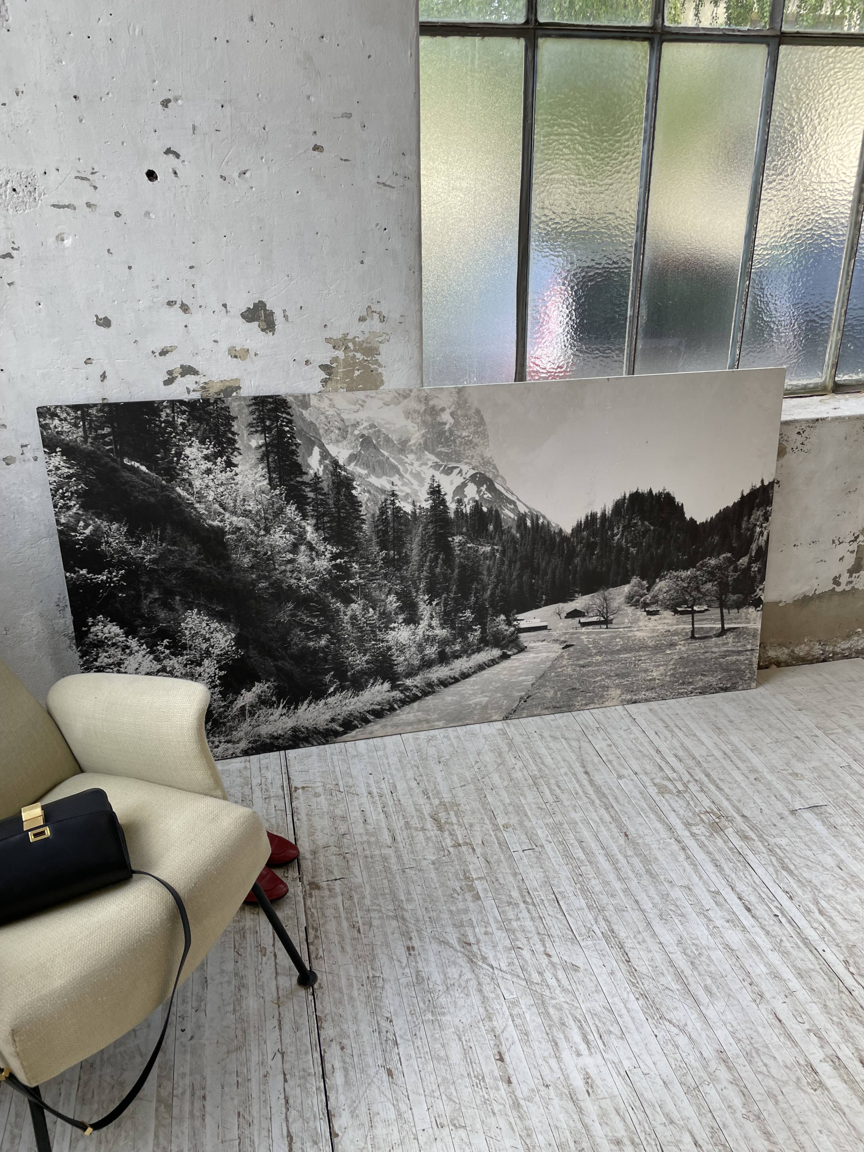 Old XXL black and white mountain photography