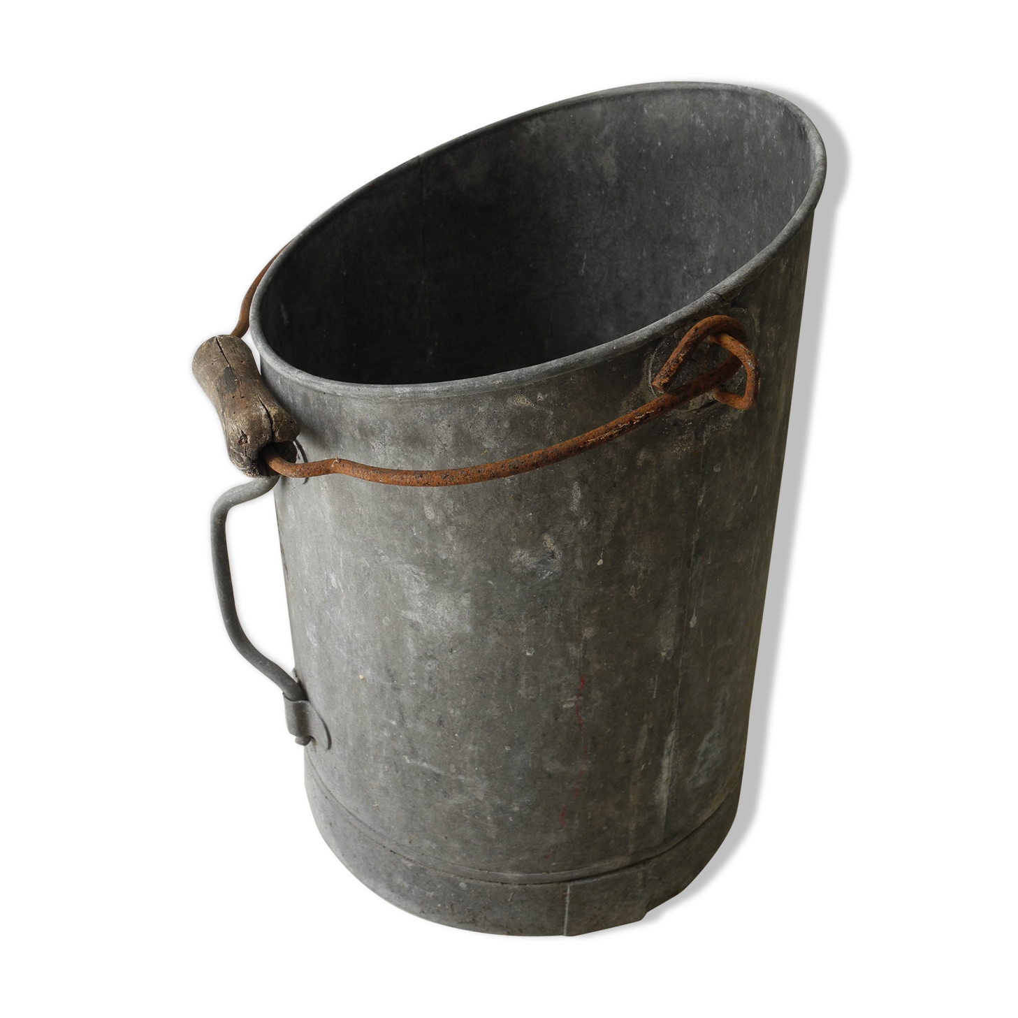 Old bucket coal zinc old zinc coal bucket zinkkohleeimer rustic decoration