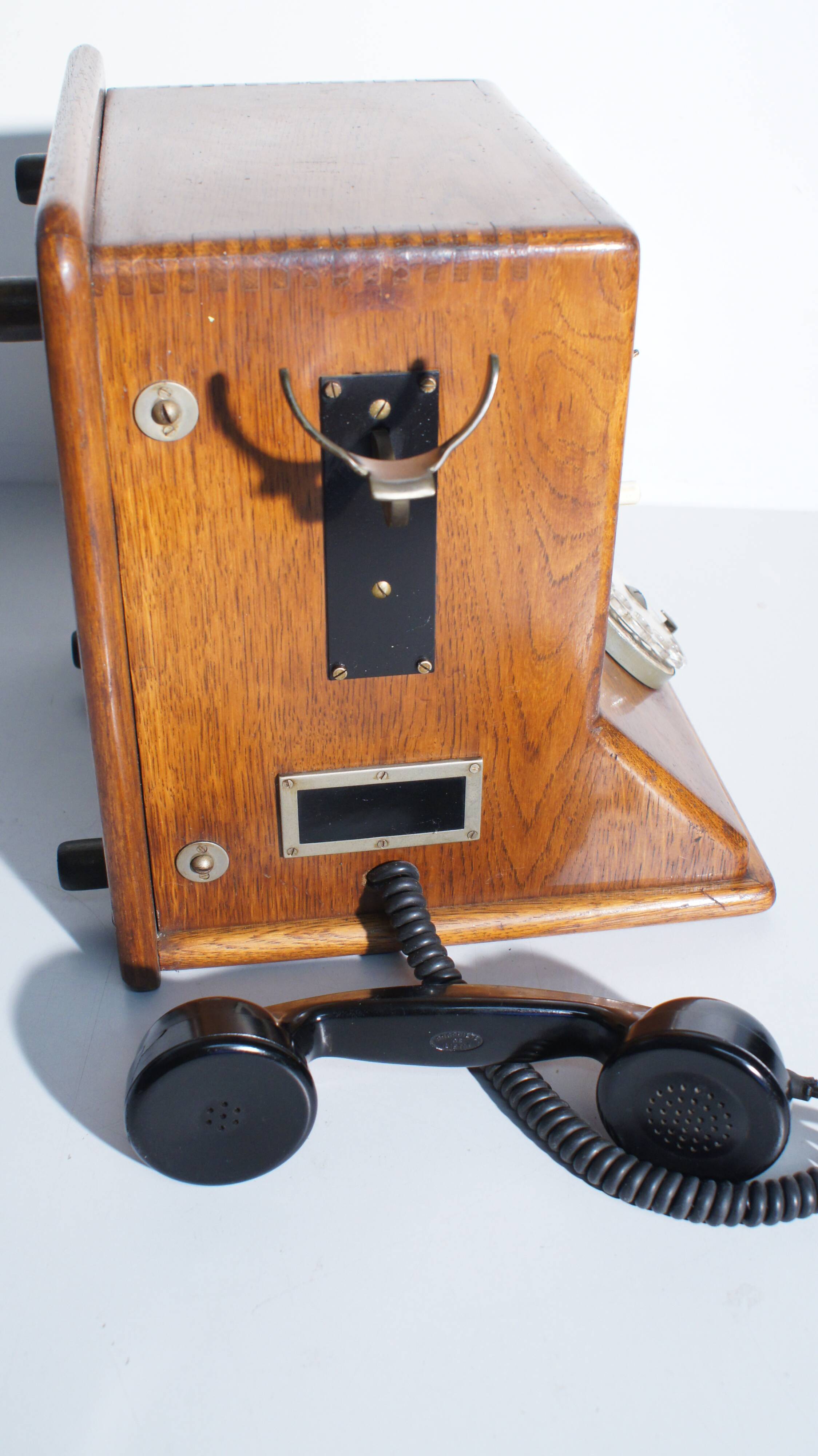 Wooden network telephone centre - vintage 1964