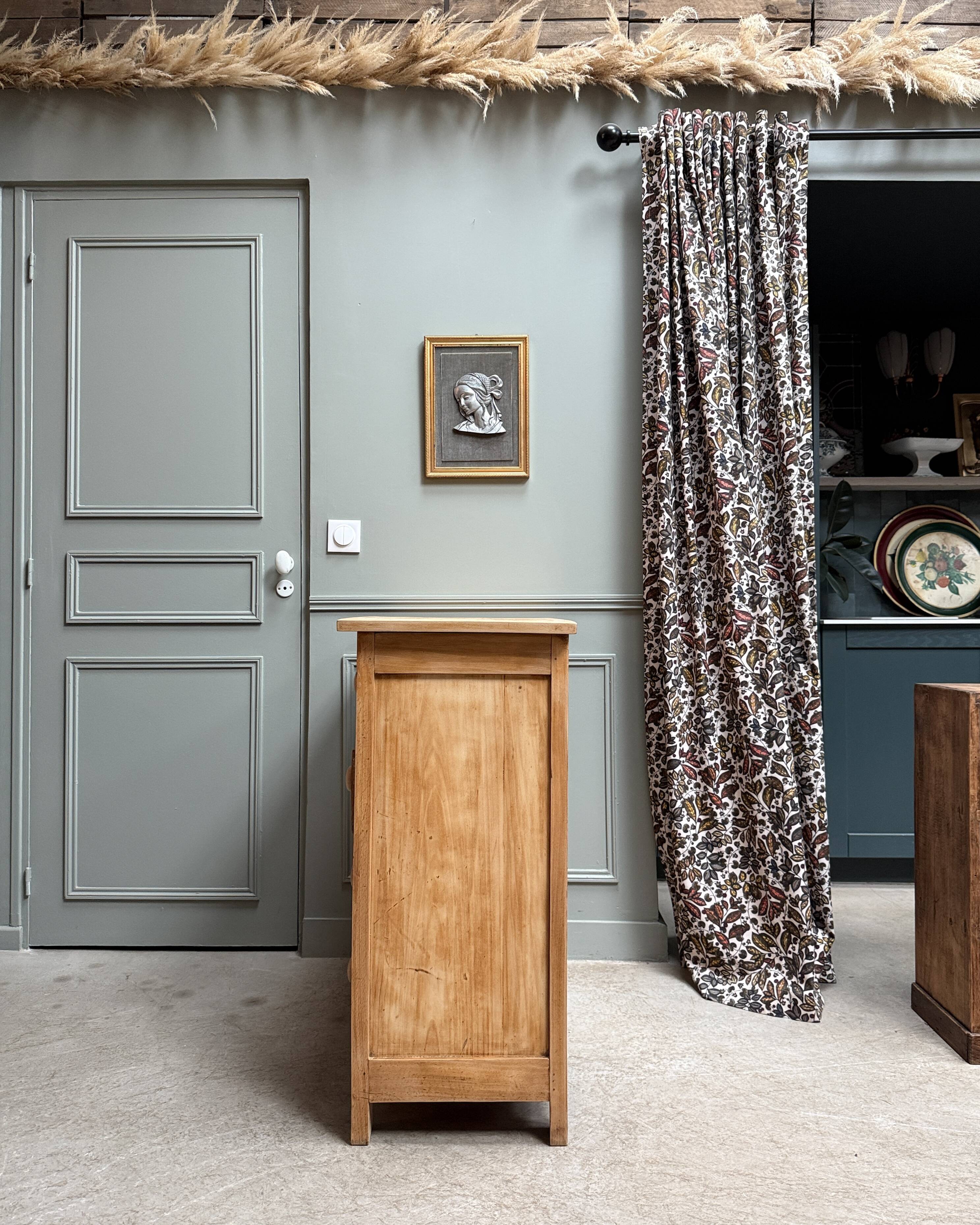 Commode vintage rénovée