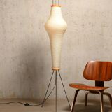 Isamu Noguchi Akari Model 14A Light Sculpture in Washi Paper and Bamboo by Ozeki