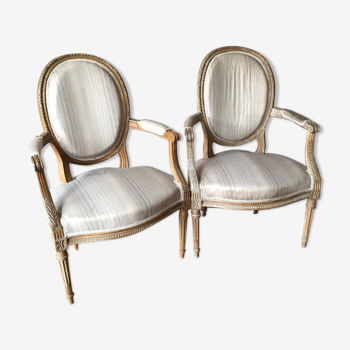 Paire de fauteuils Louis XVI