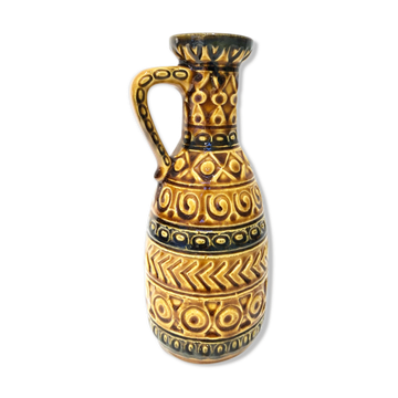 Ochre vase West Germany, 1970