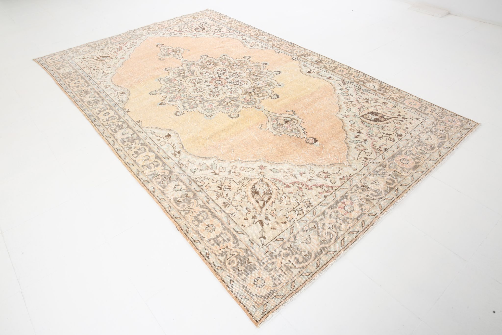 7x11 classic turkish vintage rug, vintage carpet rug 331x205cm