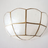 Mother-of-pearl shell shape wall lamp