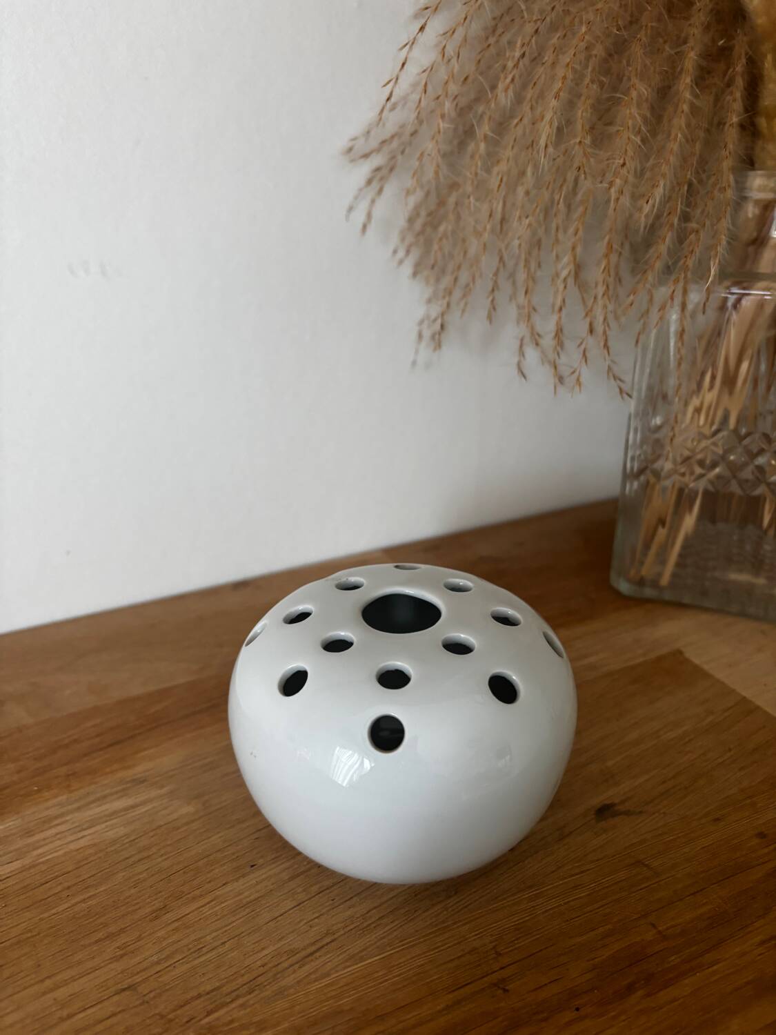 Vintage floral pique in Limoges porcelain