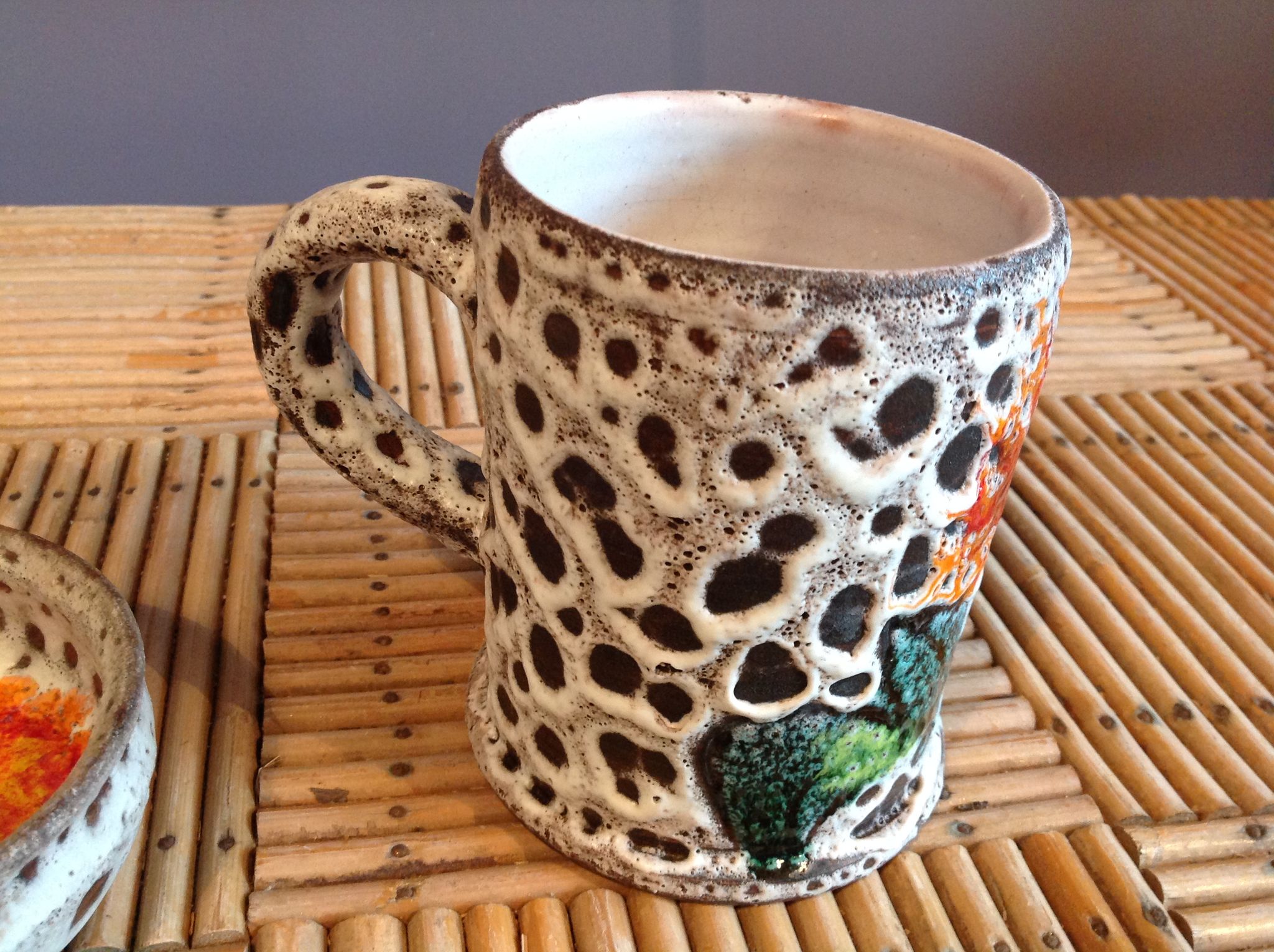 Tasse et poêlon Vallauris