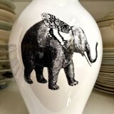 White and gold porcelain vase with black patterns by Mauricio Ortiz