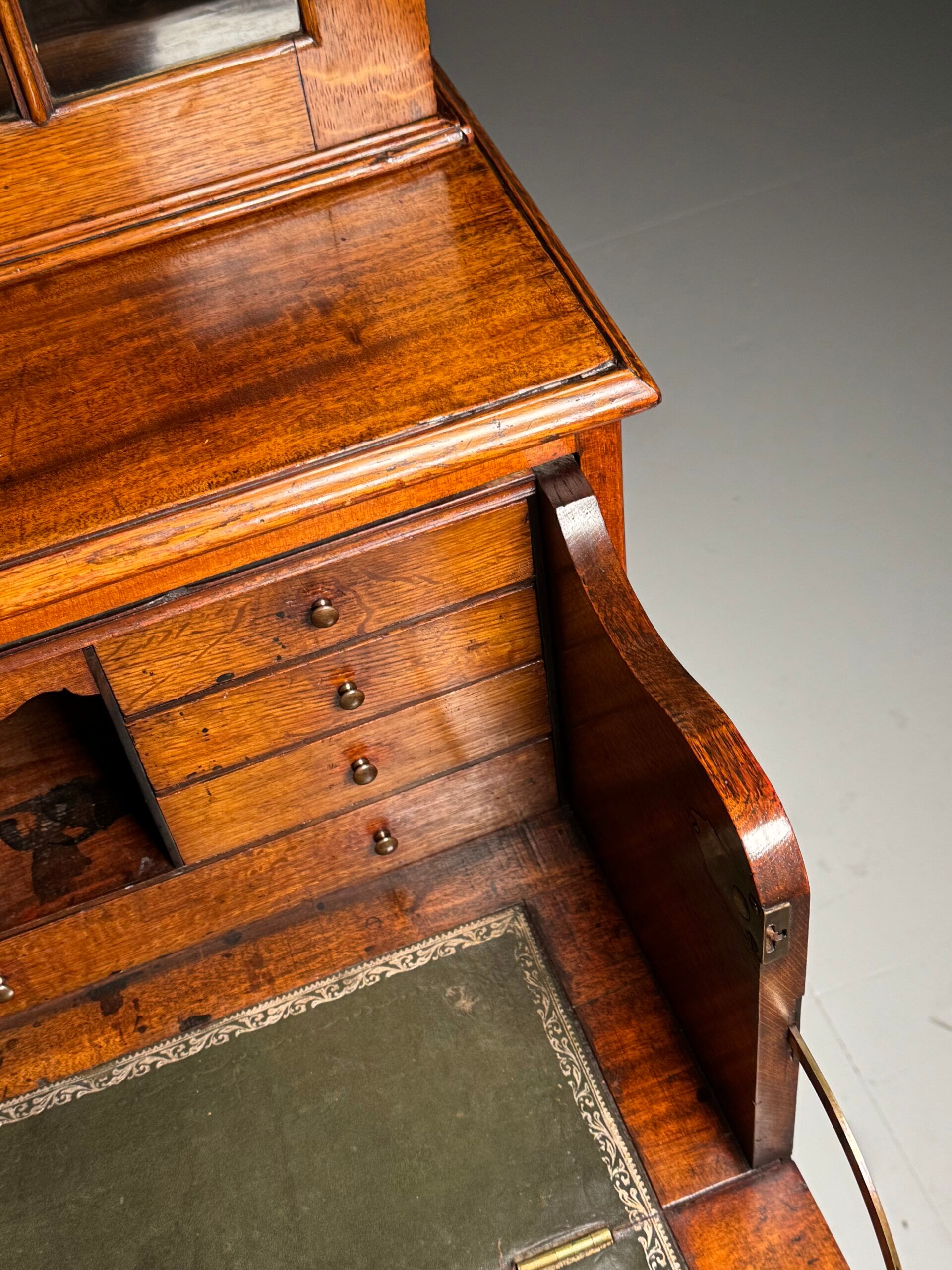 Bureau bibliothèque anglais vers 1800