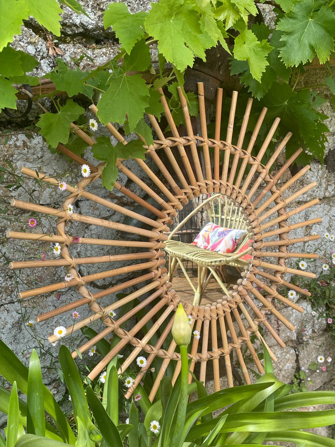 Rattan sun mirror 70'