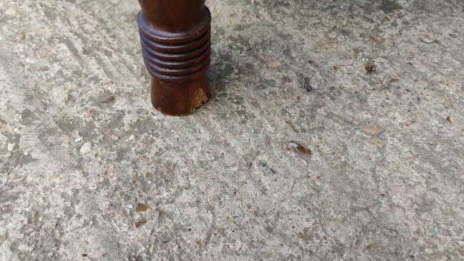 Table ronde basse