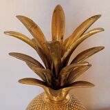 Pineapple shaped covered pot