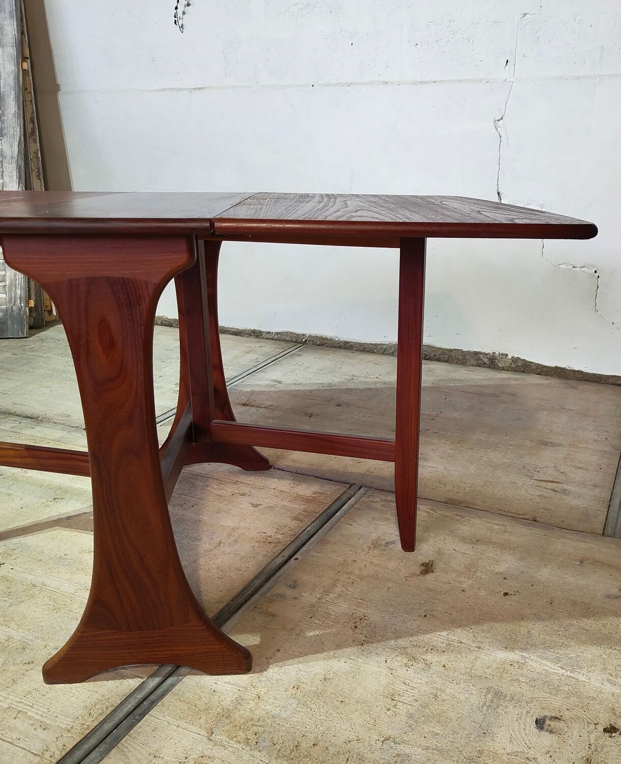 Vintage Scandinavian teak drop-leaf table, modular, 1960s.