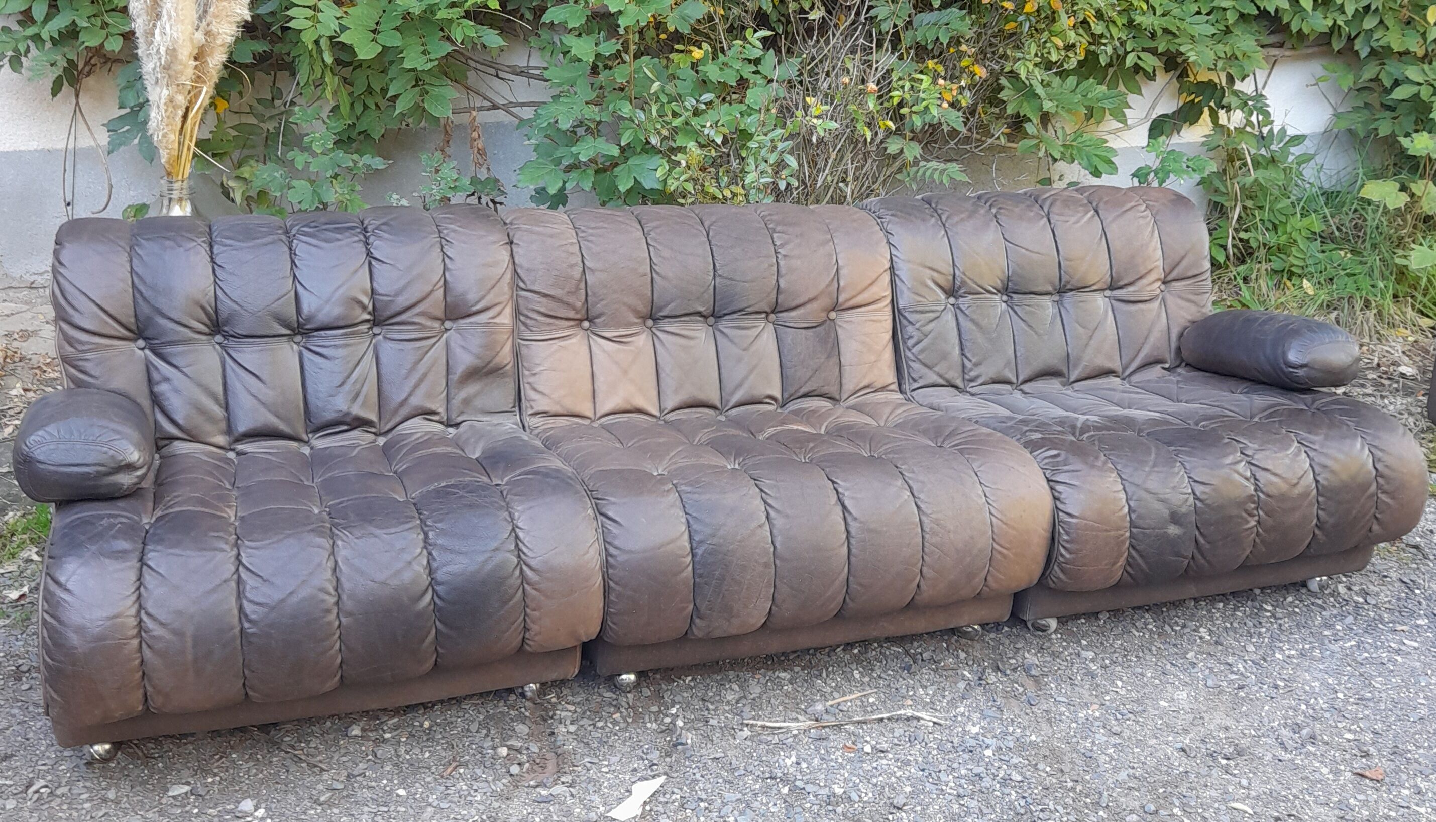 Modular drivers Italian design brown leather