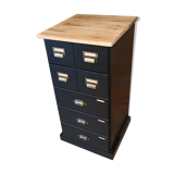Black and wood ragpicker