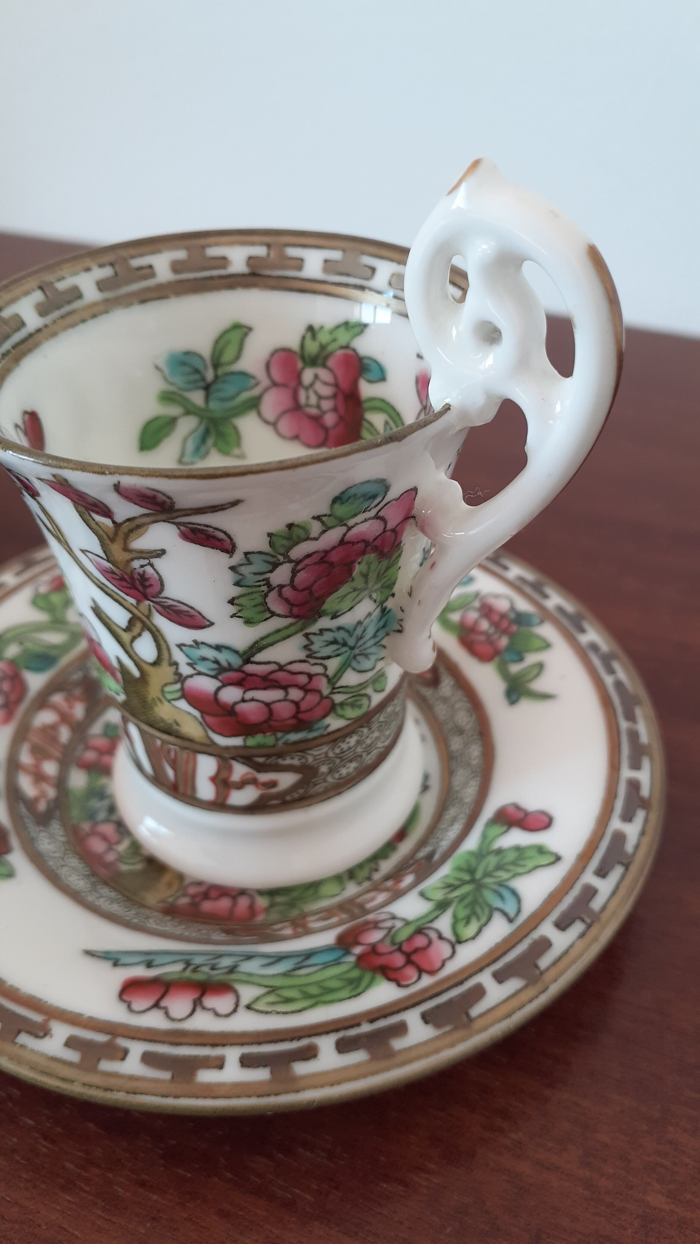 English coalport cups, circa 1750