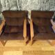 Paire de fauteuils en pin 1980