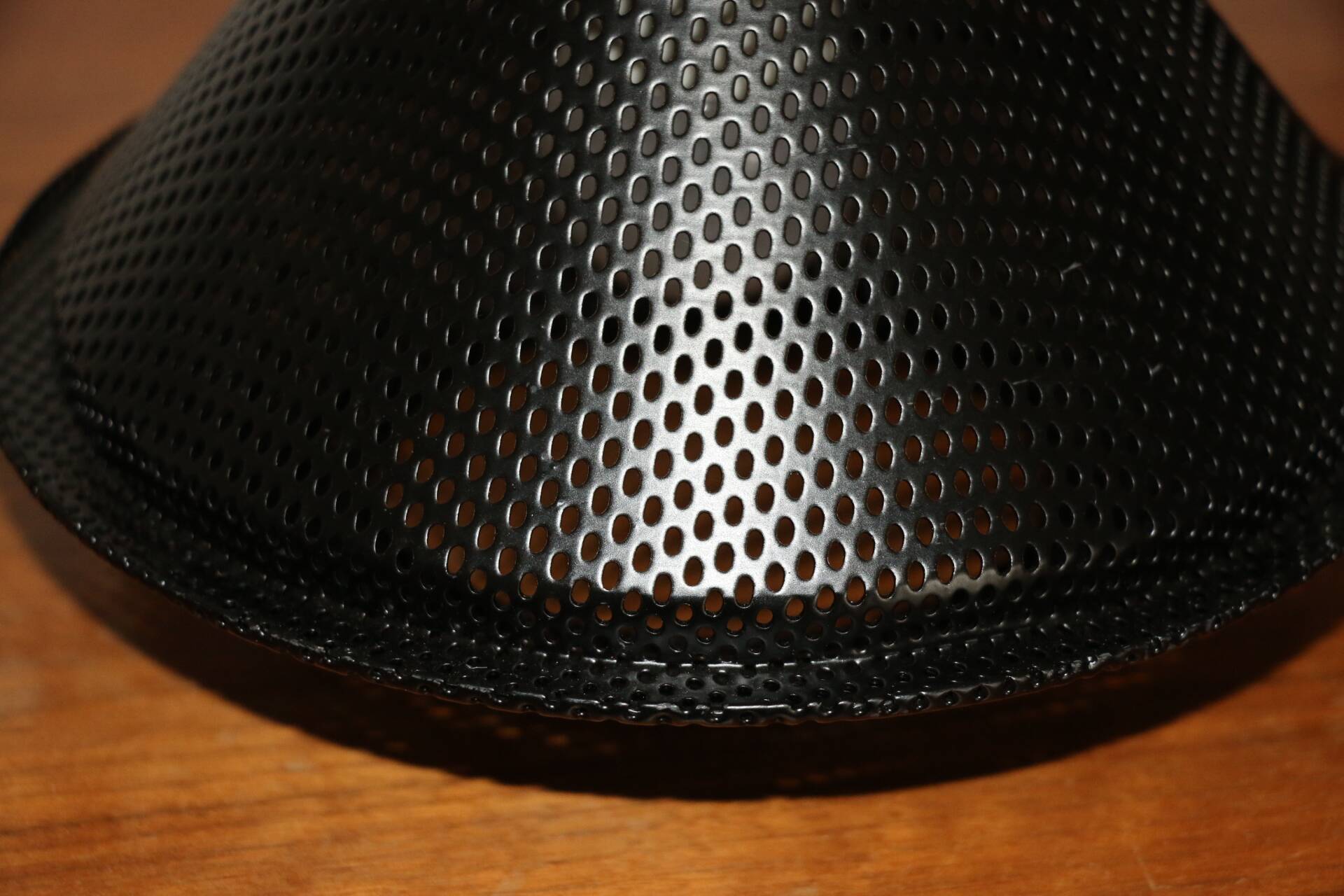 Perforated metal suspension 1980