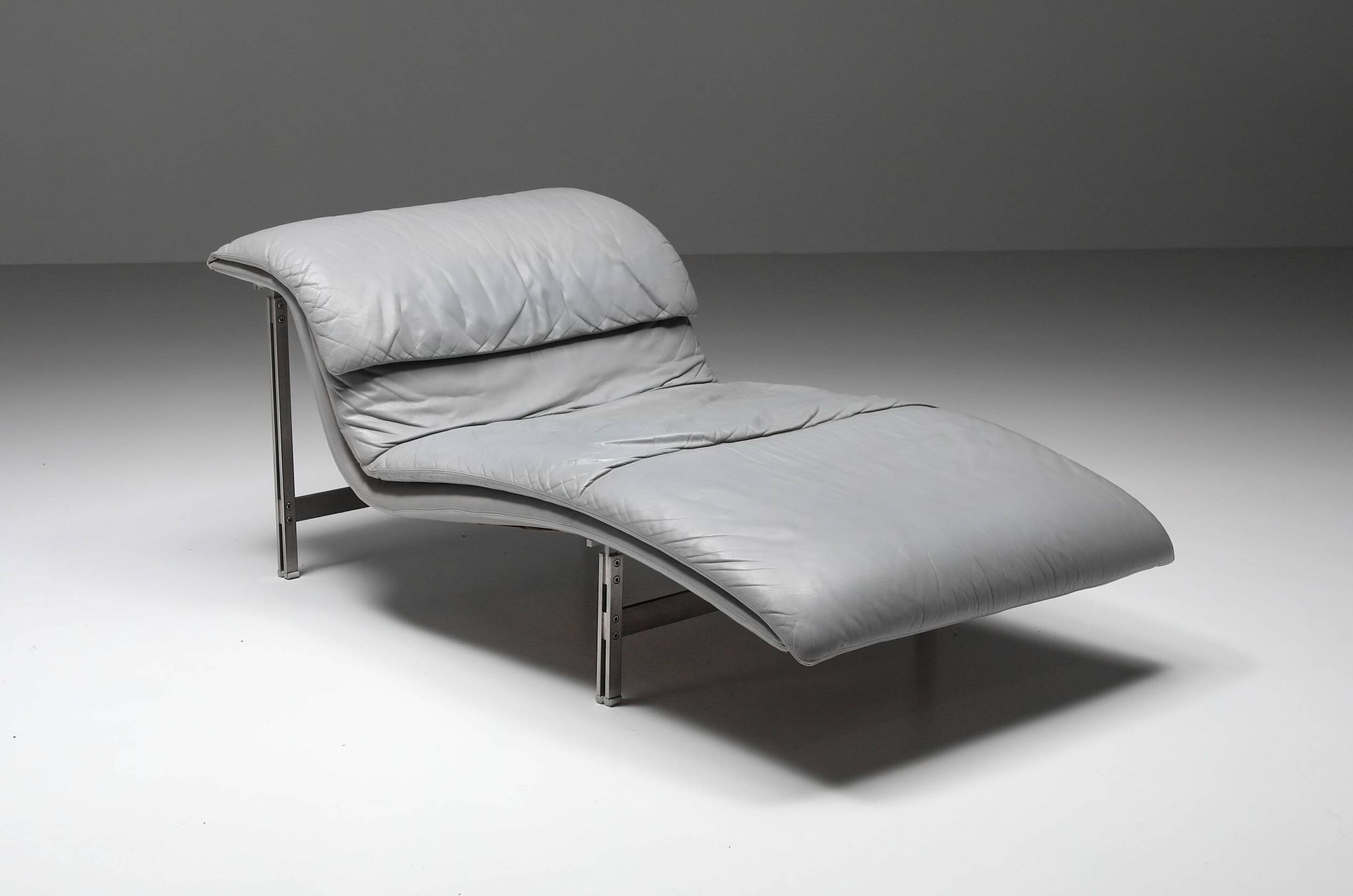 "Wave" Lounge Chair by Giovanni Offredi for Saporiti, Italy, 1974