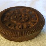English cast iron measuring weight ideal for paperweights