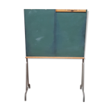 Tableau d'école monté sur pieds tubulaire