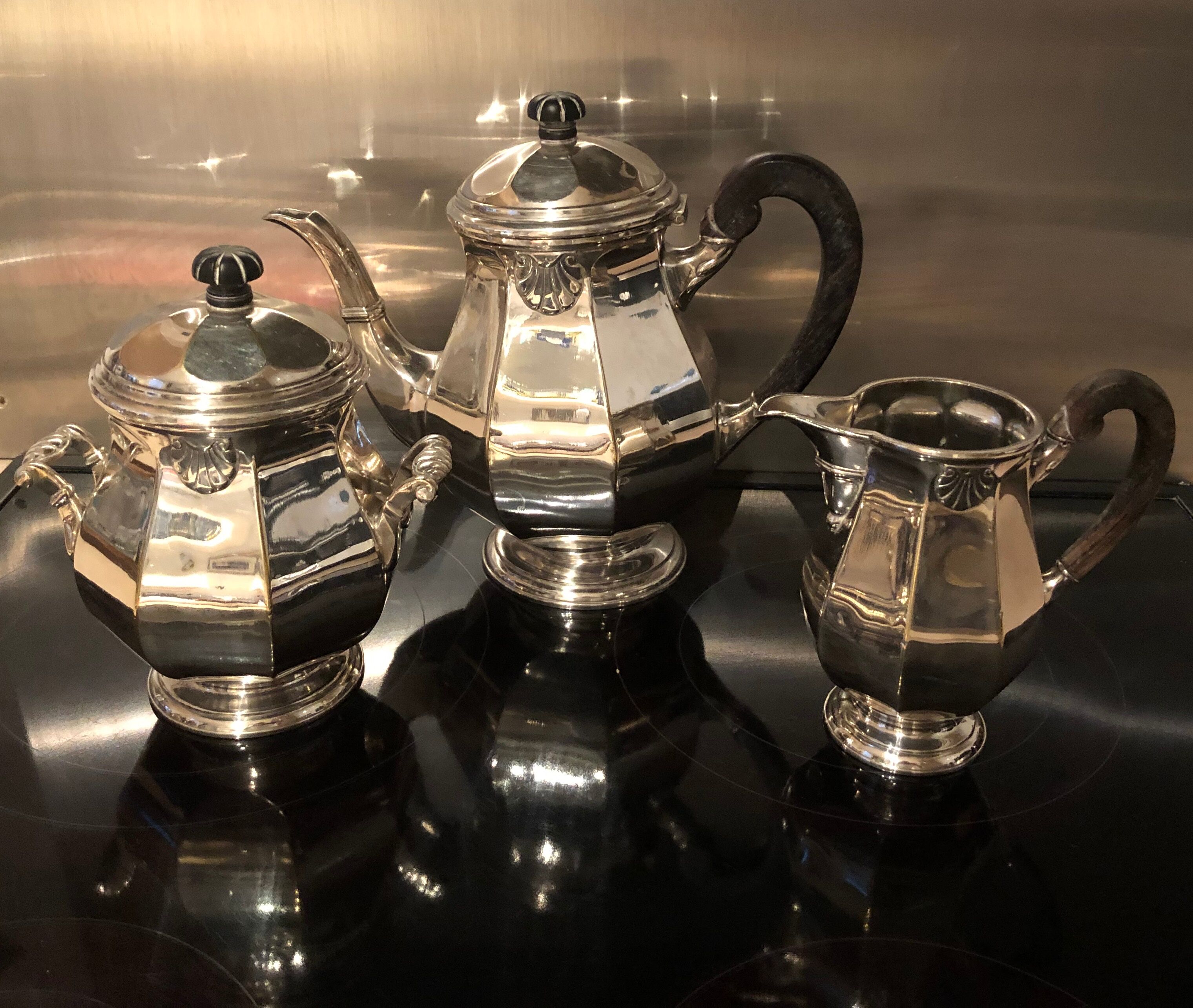 Silver metal tea service