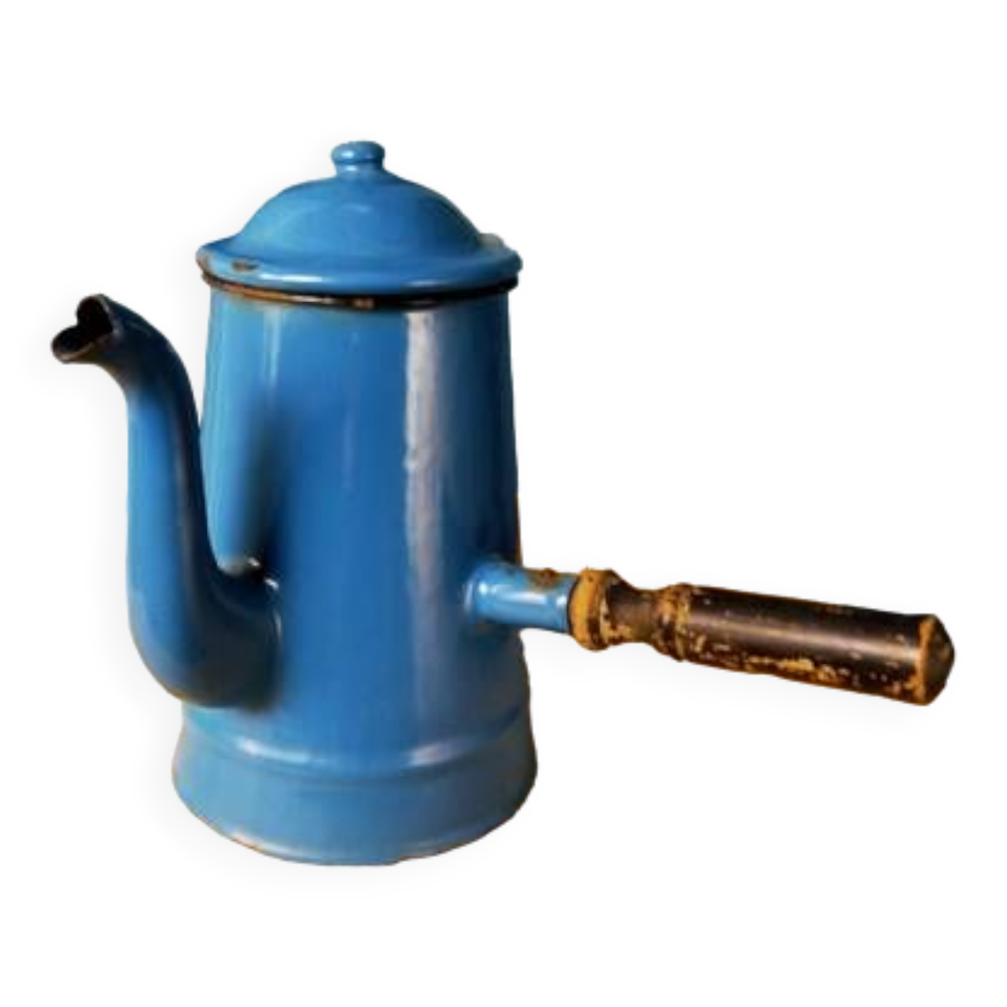 Blue enameled sheet metal chocolate maker