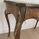 Table d'appoint vintage bois marqueté et laiton