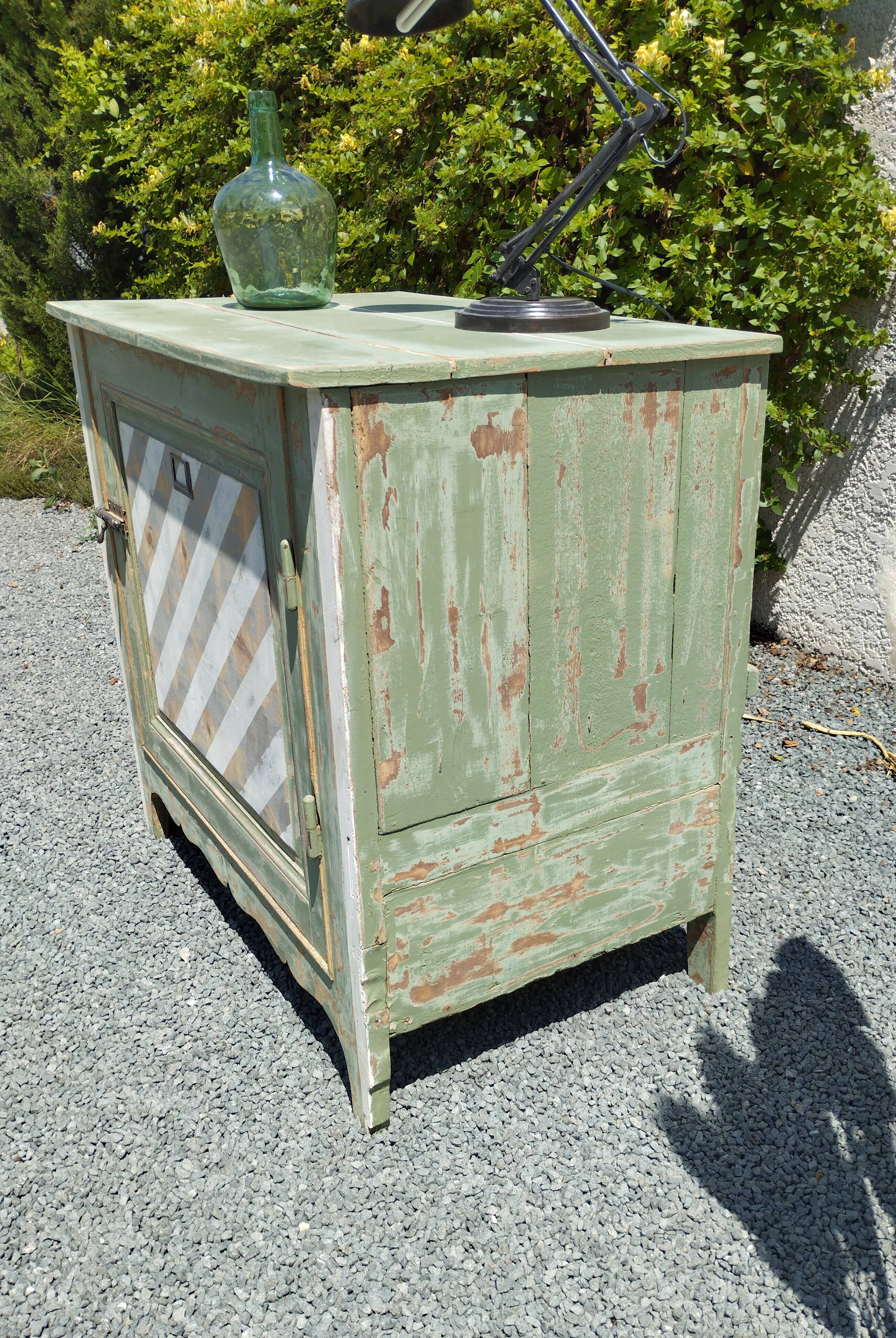 Large vintage olive green jam maker