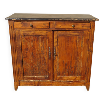 Ancien buffet parisien