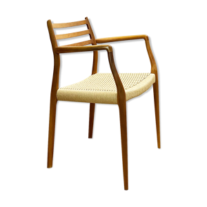Fauteuil # 62 par niels
