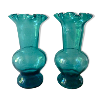 Pair of bride in blue duck glass vases of the 1920s