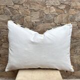 Vintage cushion cover in Berber kilim: Moroccan wool cushion.