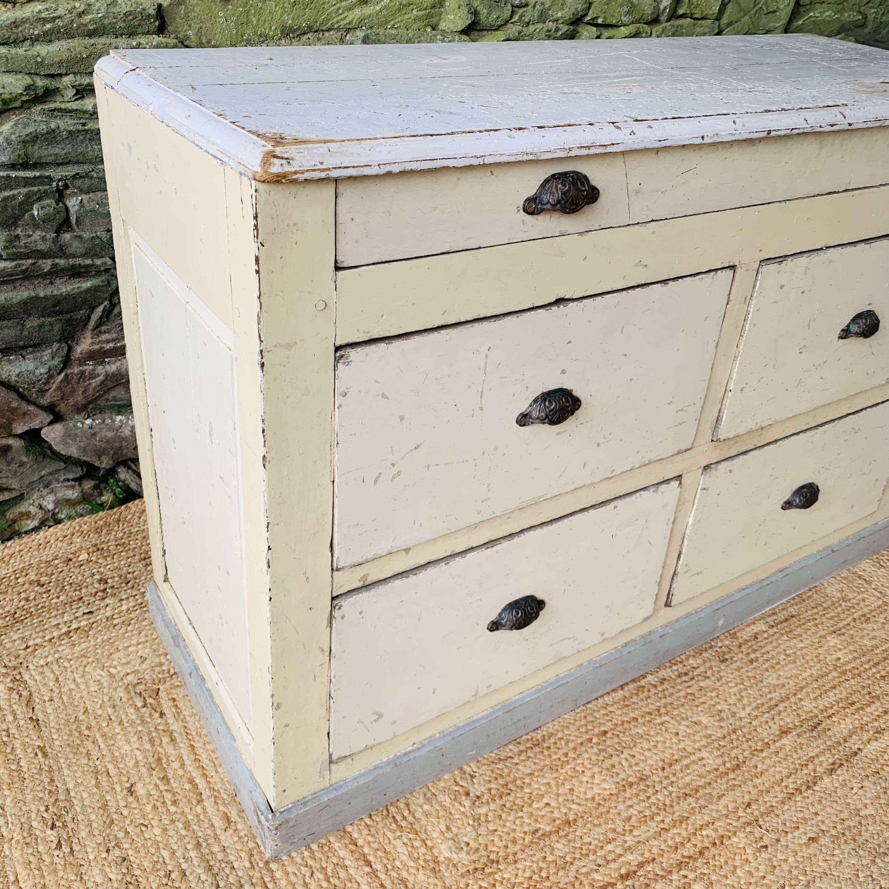 Sideboard / Trade furniture