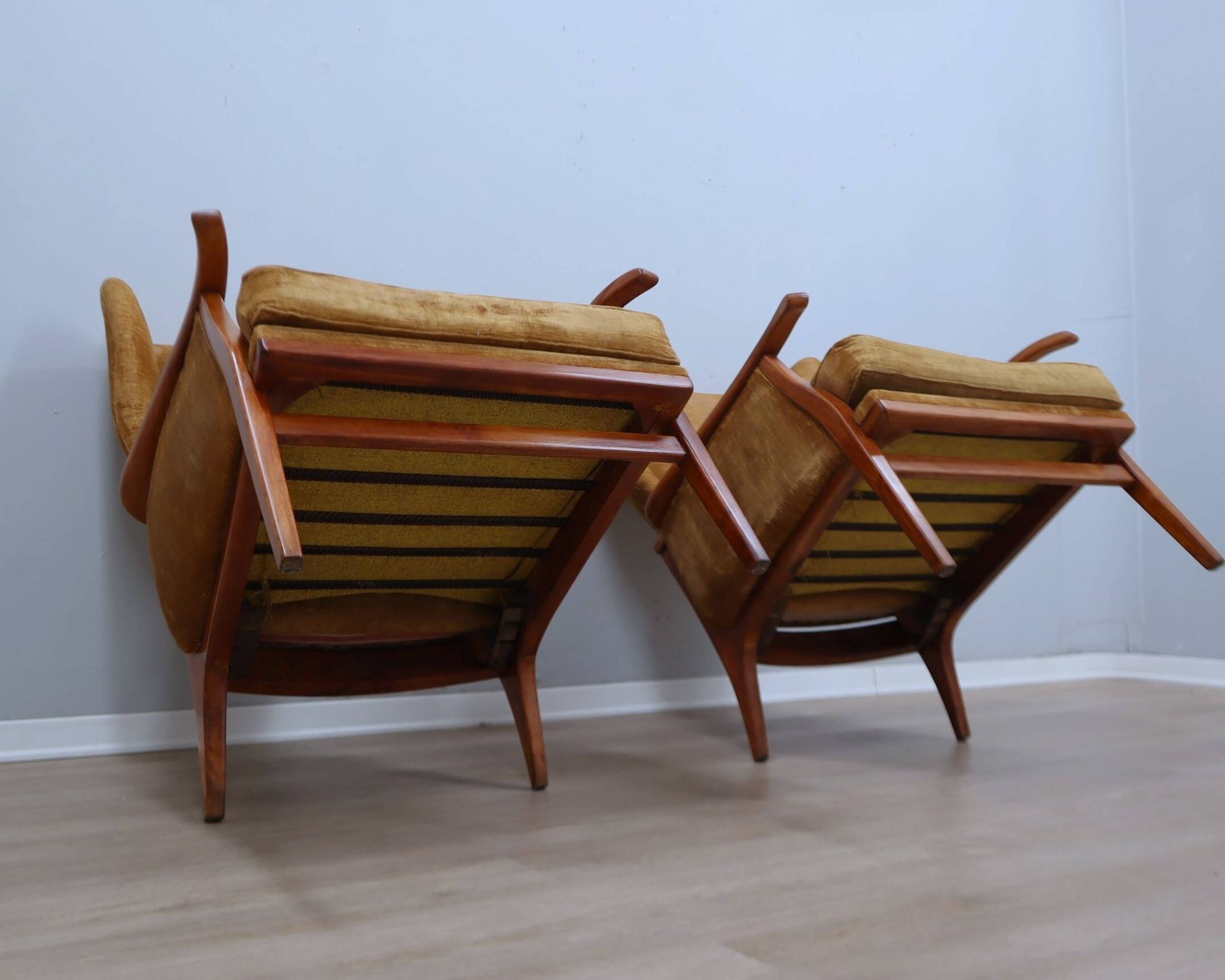 1950s Camea Italian reclining armchairs dralon velvet, set of 2