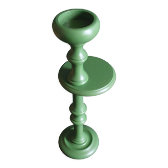 Column candle holder