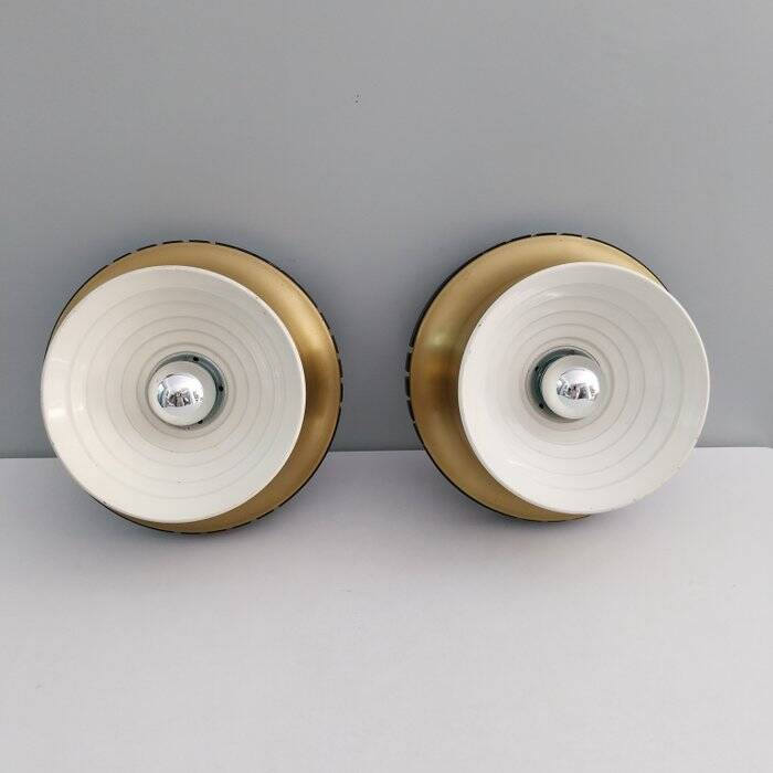 Pair of Italian wall lights from the 70s