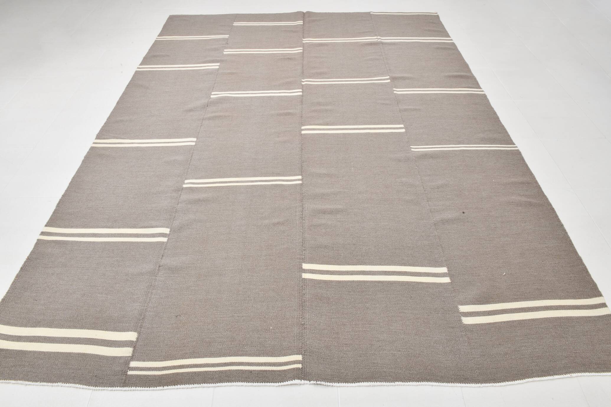 8x10 Gray Beige Vintage Kilim Rug, 235x317Cm