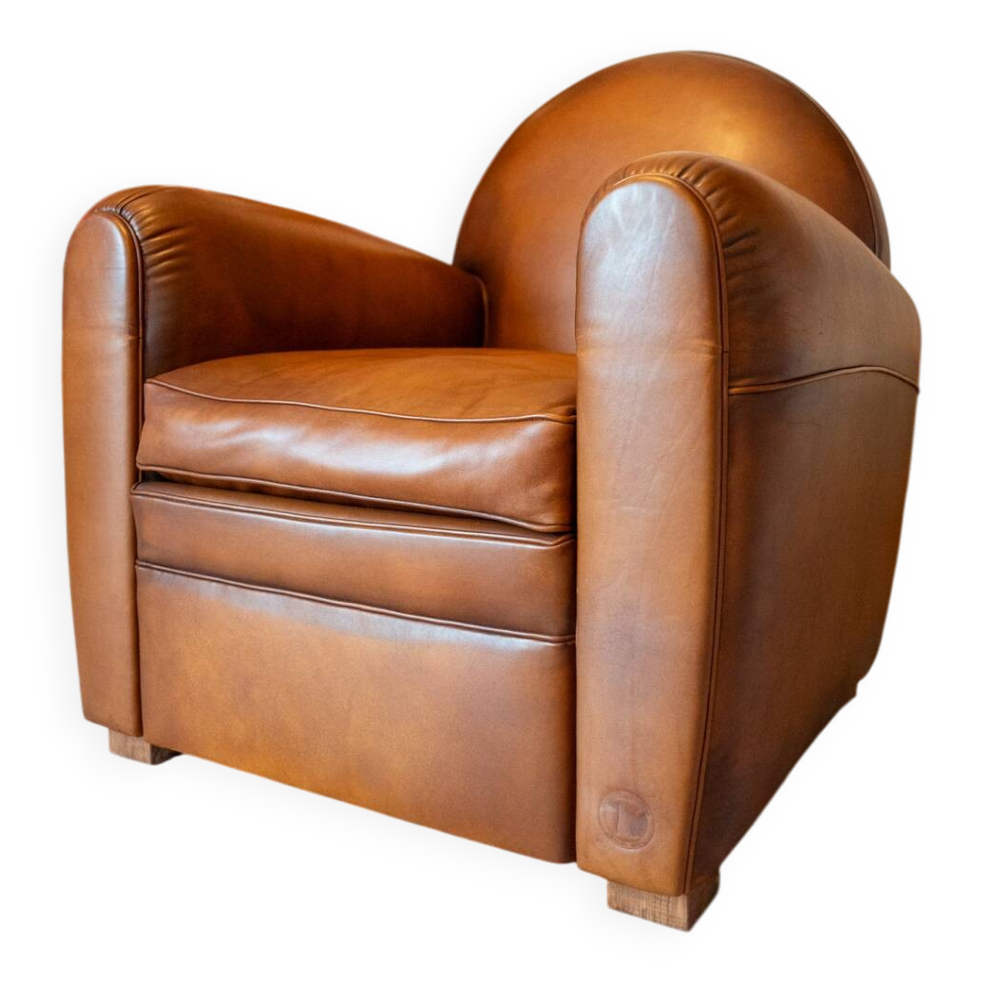 Club armchair with armrest box