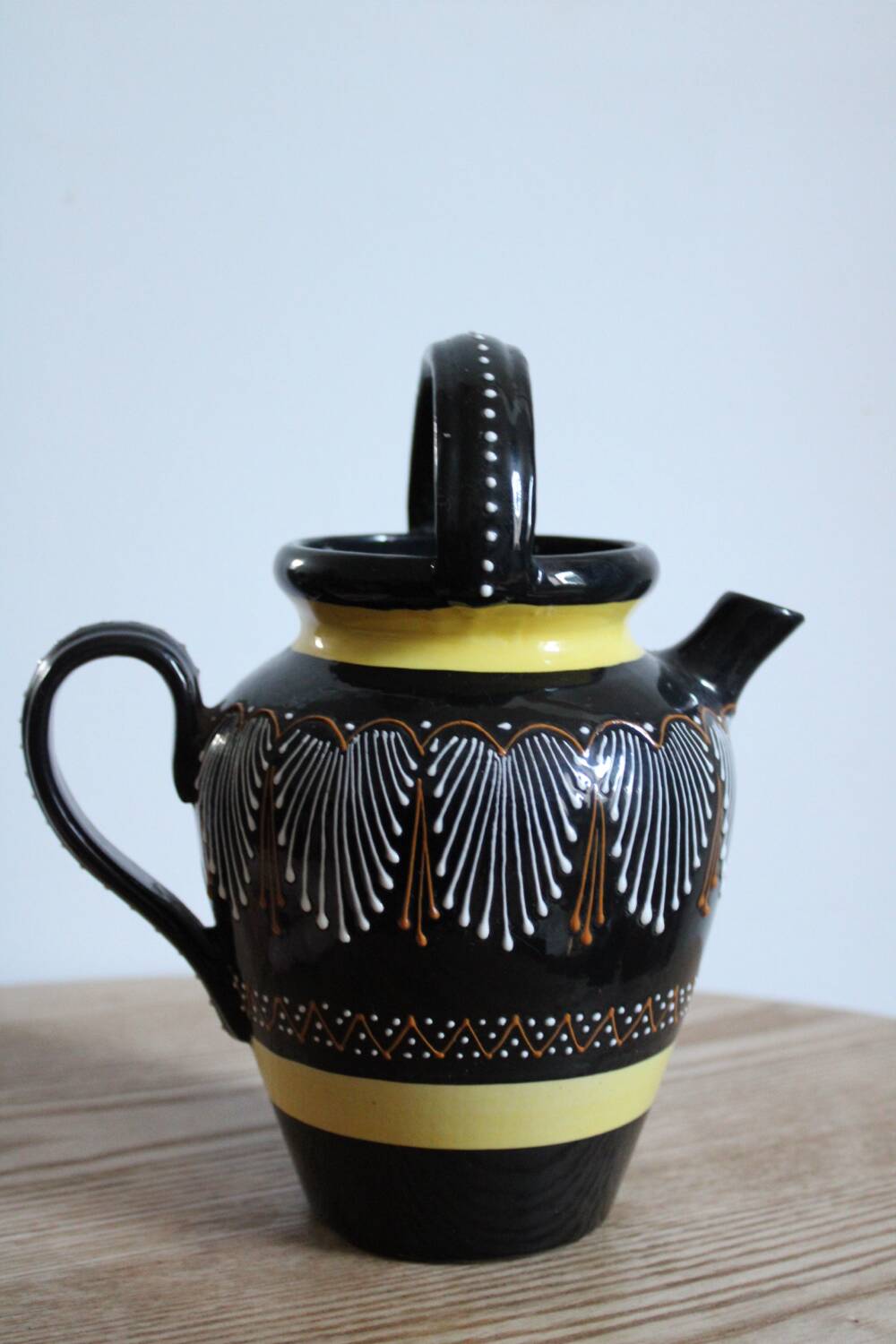 Pichet Henriot Quimper – Faïence bretonne