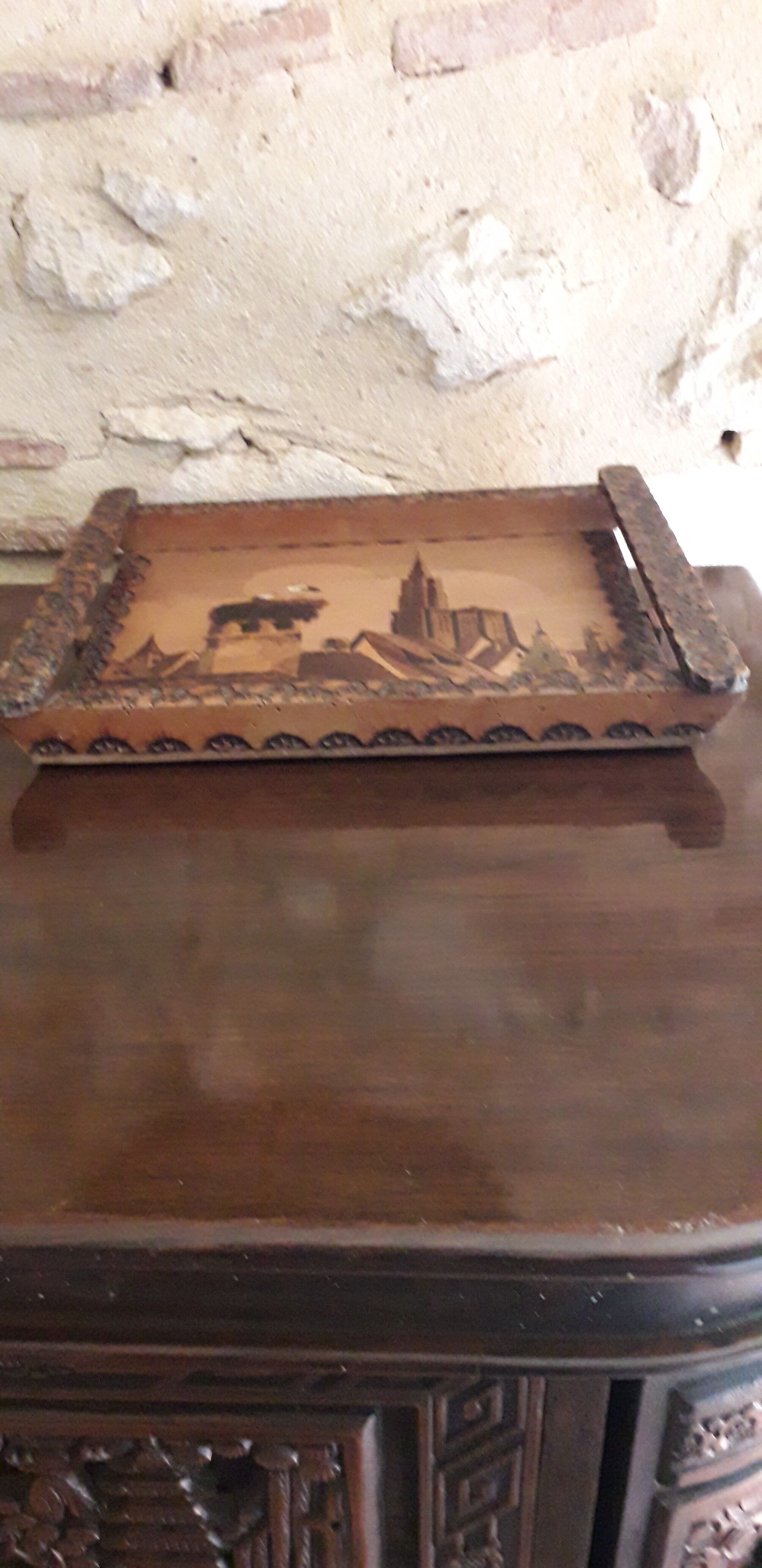 Old wooden top painted and pyroengraved after Boli