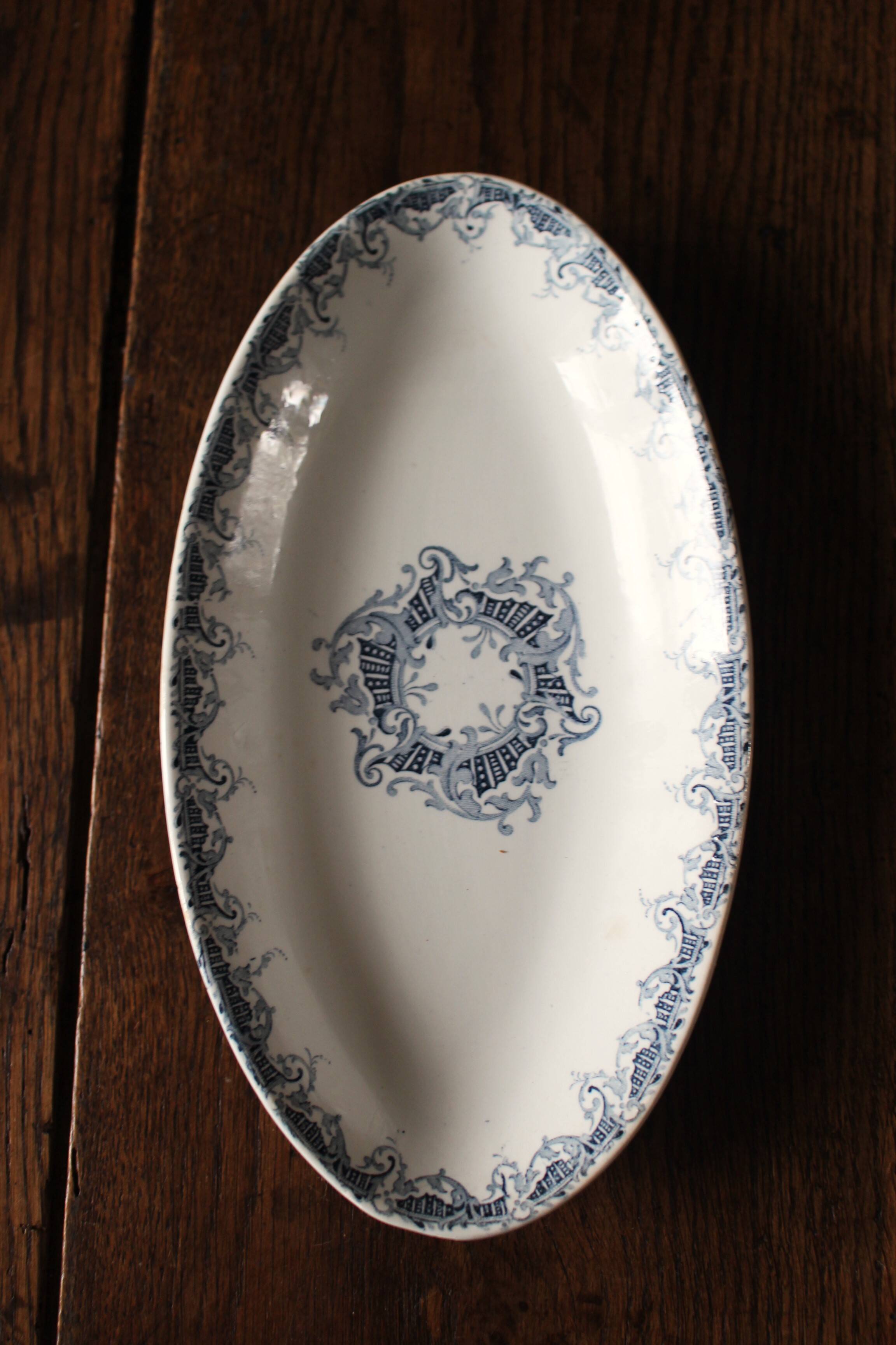 Ravier small oval dish Blue Bordure Lunéville