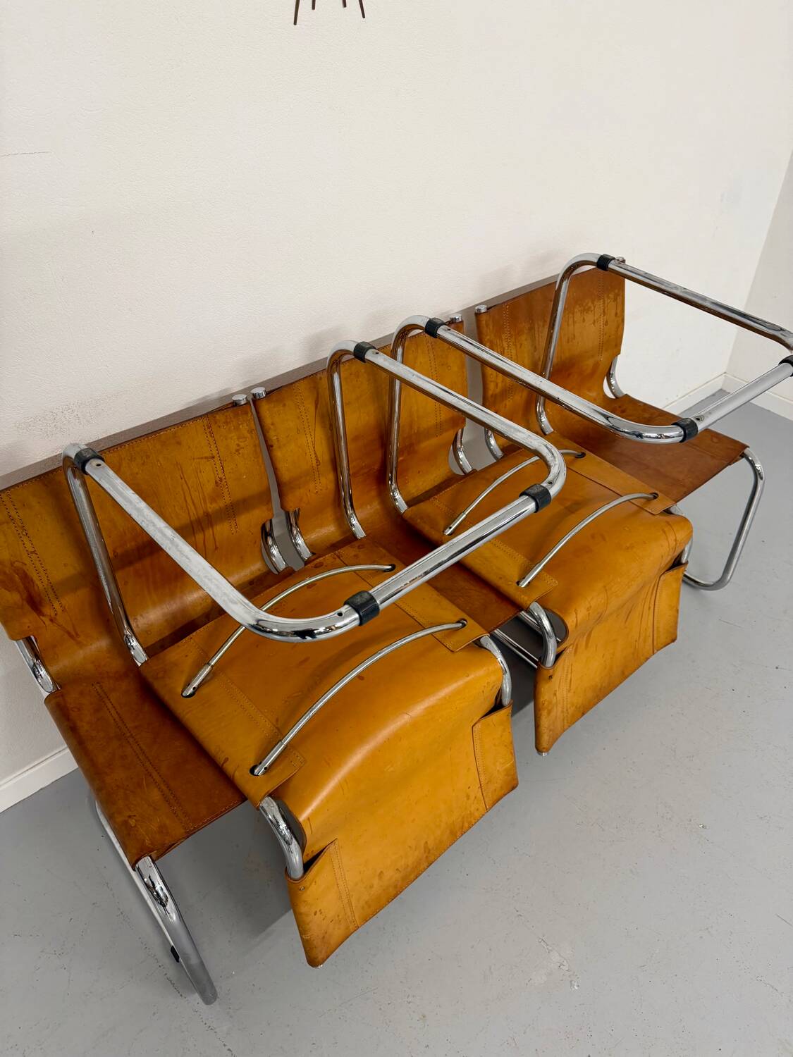 Lot of 5 tubular chairs Mart Stam edition Fasem vintage patinated leather