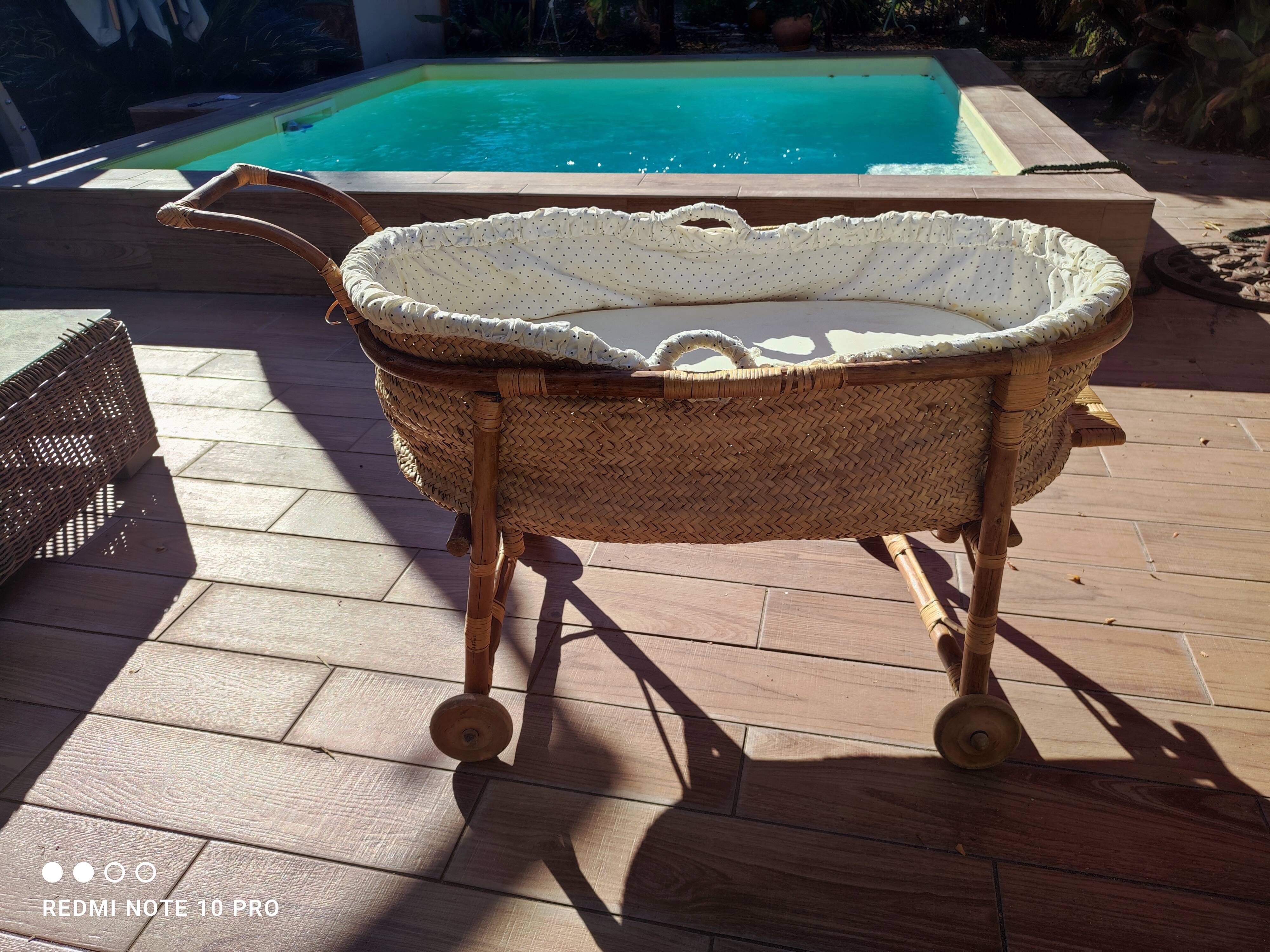 Wicker moses basket rm