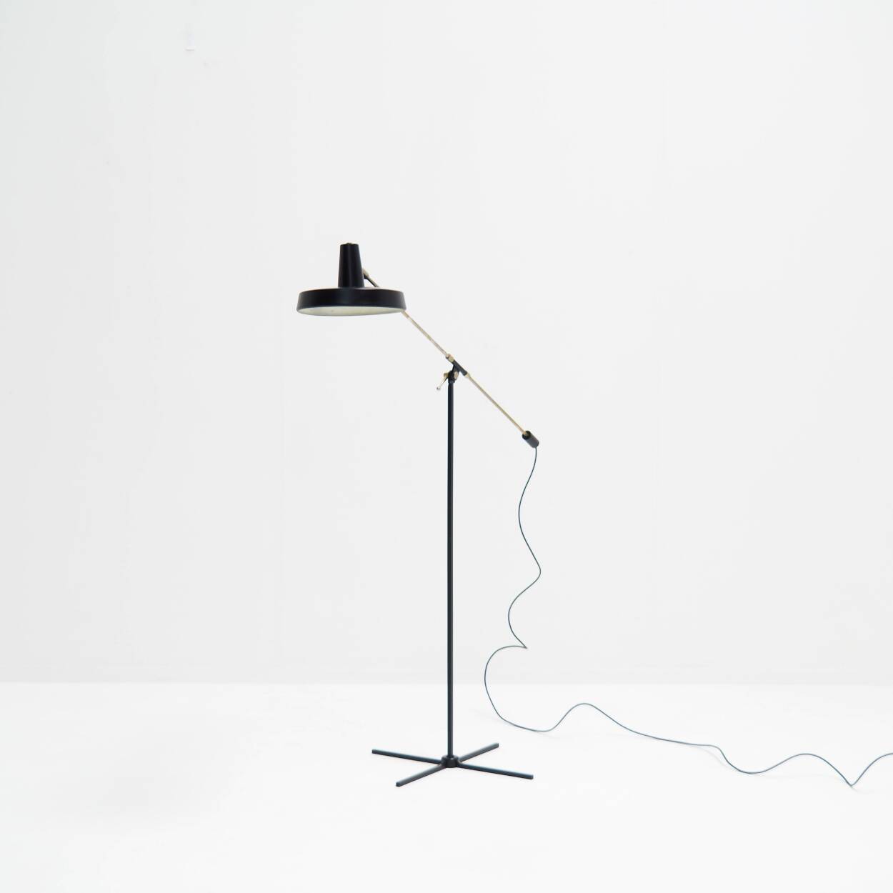 Lampadaire à contrepoids, Belgique