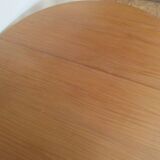 Mr. Gascoin's alvéole, round table