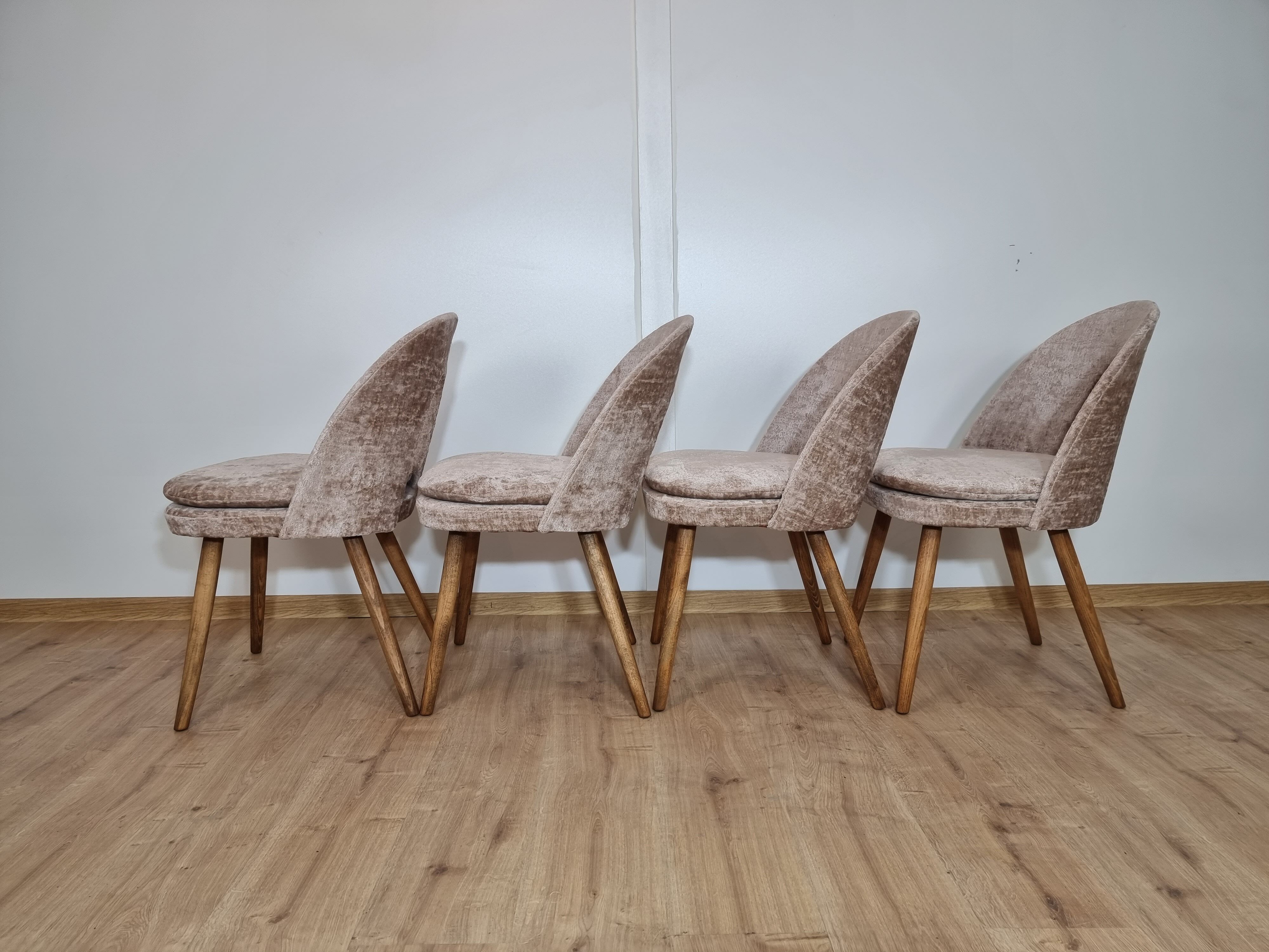 Antonin Suman dining chairs