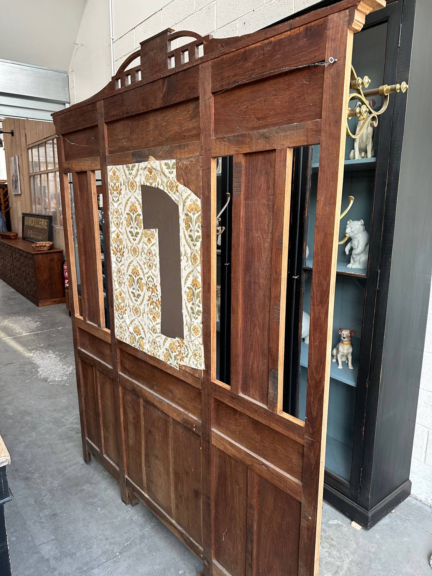 Grand vestiaire d’entrée en chêne Début XXème