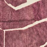 Handmade traditional beni ourain rug, size 150 x 250 cm.