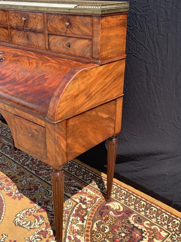 Restoration-era mahogany cylinder desk